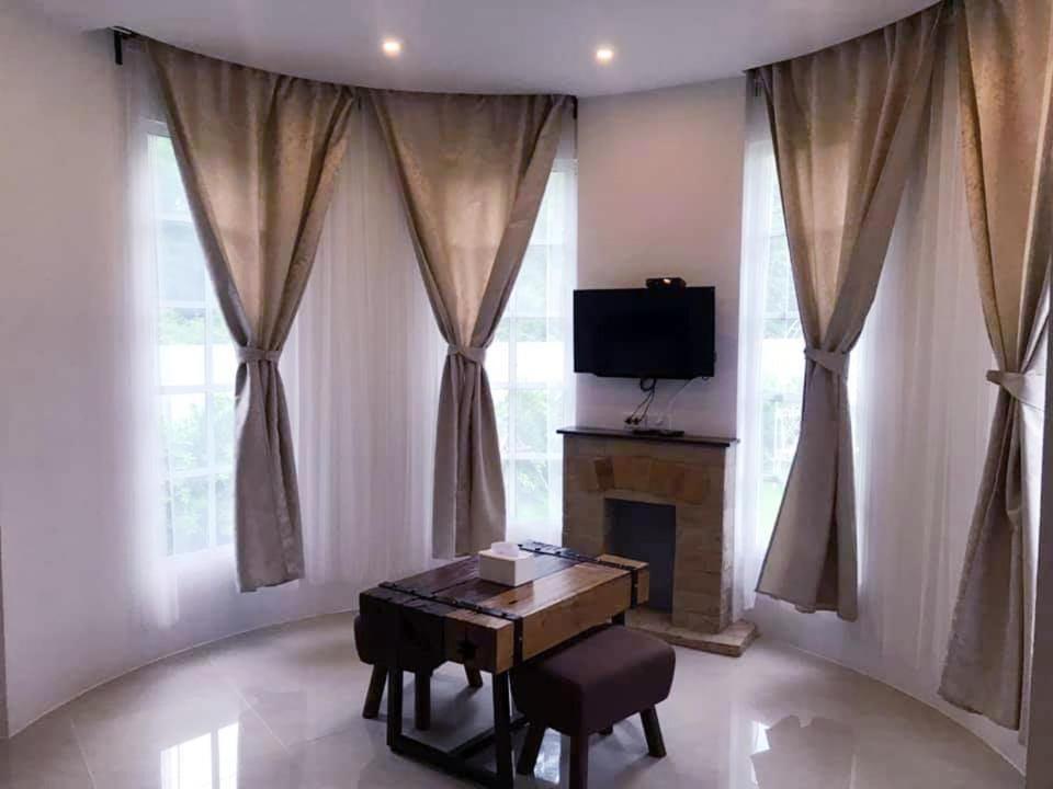 Je T'Aime Cafe & Villa Sing Buri Eksteriør bilde