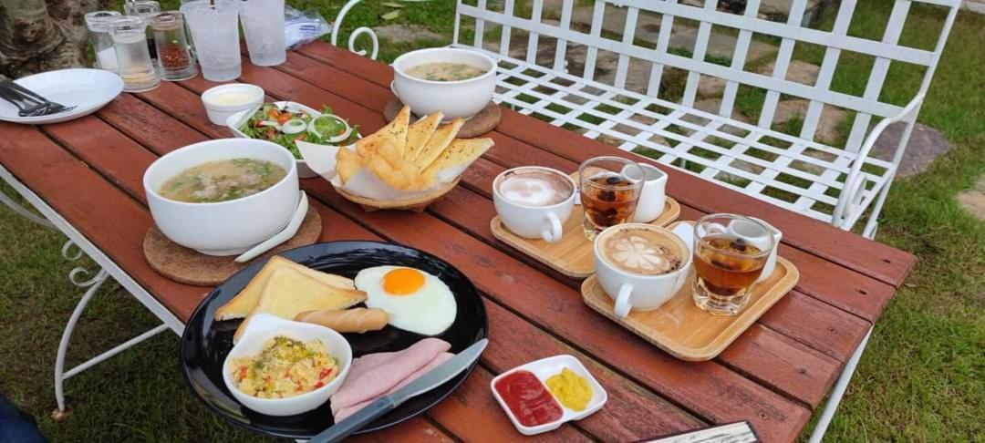 Je T'Aime Cafe & Villa Sing Buri Eksteriør bilde